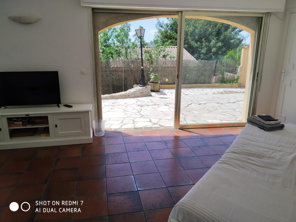 Rez-De-Villa מוגין מראה חיצוני תמונה